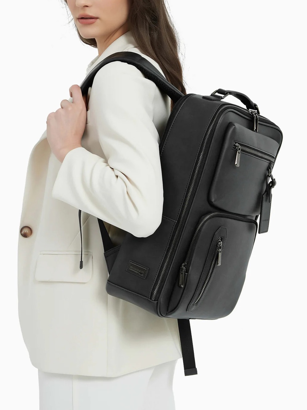 Maverick & Co. Explorer Light Leather Backpack Plus NEW